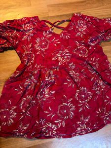 Chic Floral Print V-Neck Top