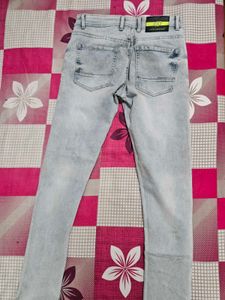 UNISEX Light  Acid Wash Denim Je