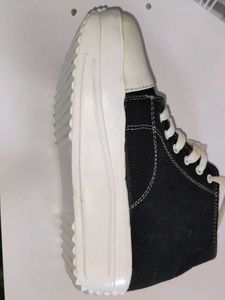Stylish Black &amp; White Boots