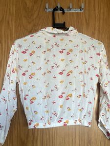 Boho Twist Front Floral Crop Shirt