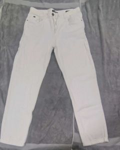 Highlanders Bundle of 3 jeans and pants