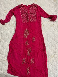 Embroidered Pink Kurta
