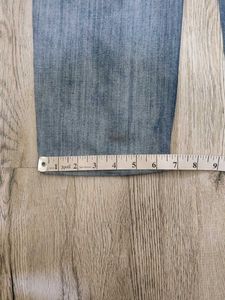 Ma6175 Levi's jeans waist 34 inches