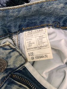 Distressed Wide-Leg Jeans
