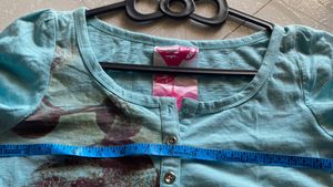 New Remanika Blue Graphic T-Shirt–Size XS