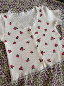 Cute Floral Button-Up Cropped Top