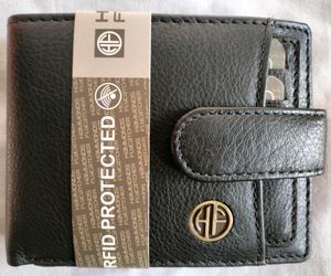 Brand New Pure Leather Black Men's Purse