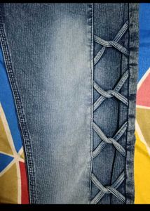 Beautiful CROSS PATTERN JEANS