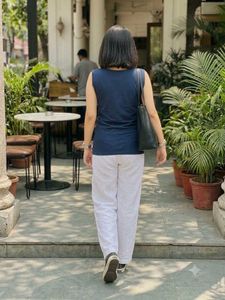 Stylish Blue Sleeveless Top