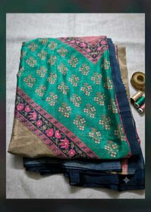 Beautiful Teal Saree with Floral Print