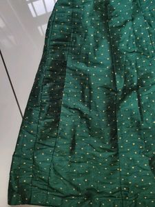 green elegant skirt for festival