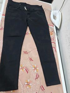 Classic Black Skinny Fit Jeans