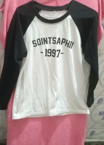 Raglan Sleeve Graphic T-Shirt