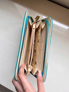 Michael Kors Zip Around Wallet