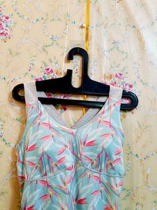 🇳🇿💫🎀Y2K Vibe Floral Print Camisole Top