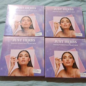 Four makeup kits and 1 Lipstick Kit
