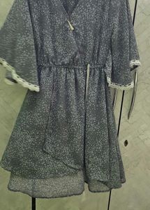 Chic Floral Print Dress with Lace Trim