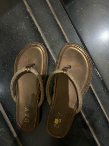 Stylish Women's Flip Flops