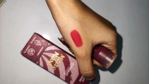 Insight Matte Mood Lipstick - Bold Bloom
