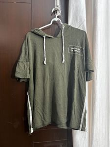 CROP T-SHIRT WITH HOODIE✨