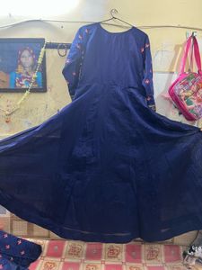 Elegant Navy Blue Kurta Set