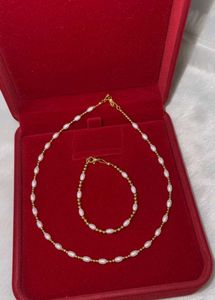 Elegant Pearl Necklace & Bracelet Set