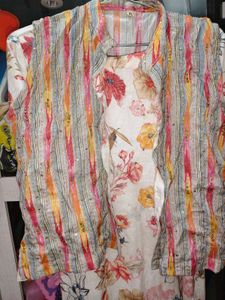 Beautiful Kurti With Koti Flower Sequence Work
