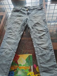 Stylish unisex  T-Shirt,jeans pant combo