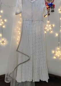 Elegant White Sequined Kurta with Net duppata