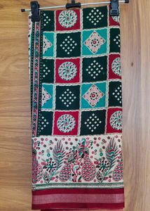 muslin cotton,Vibrant Peacock Print Saree