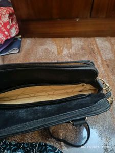 Lino Perros Handbag(3 big compartment )