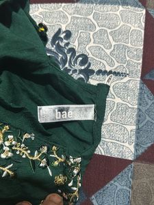 Emerald Green Embroidered Kurta