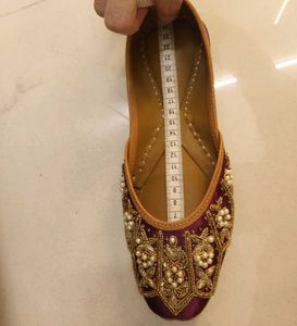 punjabi jutti set of 2 pairs