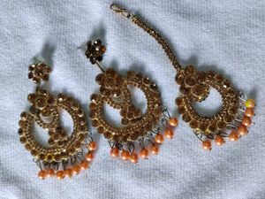 Earrings &amp; Maang Tikka Set