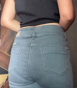 Stylish Grey High-Waist Jeans