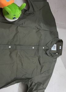 Men's Solid Olive Green Casual Shirt