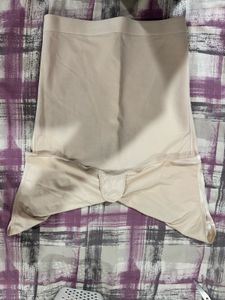 Marks &amp; Spencer - Shapewear Shorts - Beige Comfort