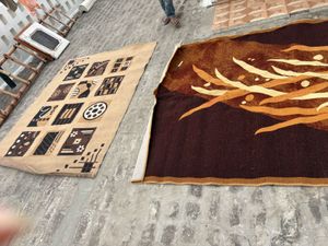 CARPET / RUG - Unique Abstract Patterned