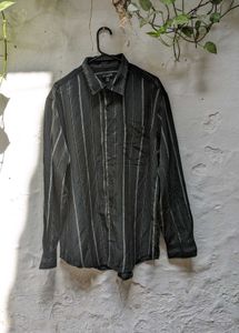 Men's Striped Button-Down Shirt
