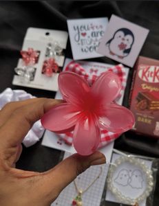 Red Jewelery Hamper Set