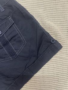 Women's Black Cuffed Shorts