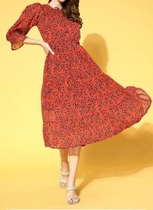 Women Attractive Red Animal Printed VacayAttire