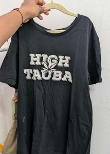 Black Graphic Tee (High Tauba)