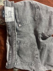 Men’s Gray straight fit  Jeans