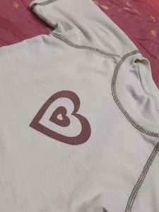 Cute Heart Graphic Long Sleeve Top