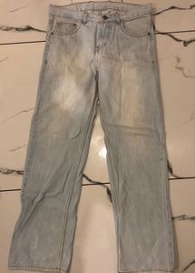 Light Wash Straight Leg Jeans