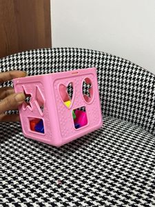 Shape Sorting Cube with 6Shapes-Activity