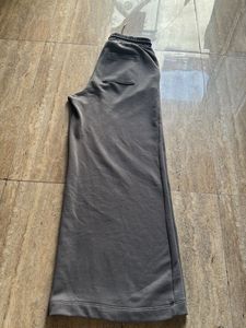 Comfortable Grey Wide-Leg Pants