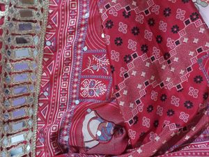 Vibrant Pink Bandhani Saree with Mirror Work