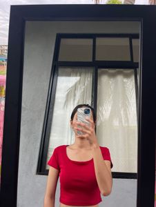 Red Cropped T-Shirt